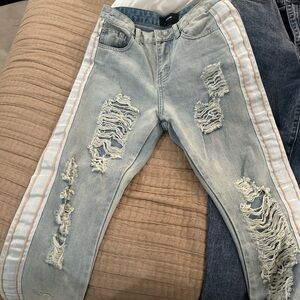 Light Blue Distressed Women's Jeans